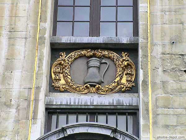 photo de détail facade maison des ducs de Brabant
