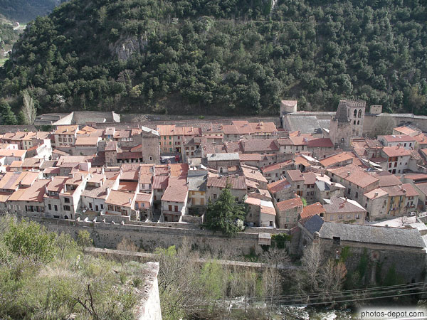 Ville fortifiée
