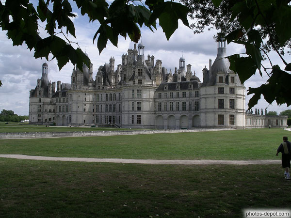 photo de Chef d'oeuvre de la renaissance, chateau d'apparat, Chambord est le plus grand des chateaux le la Loire