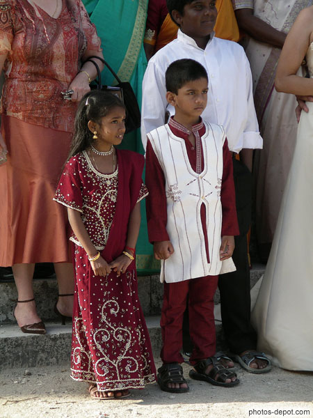 photo d'enfants indiens en costume