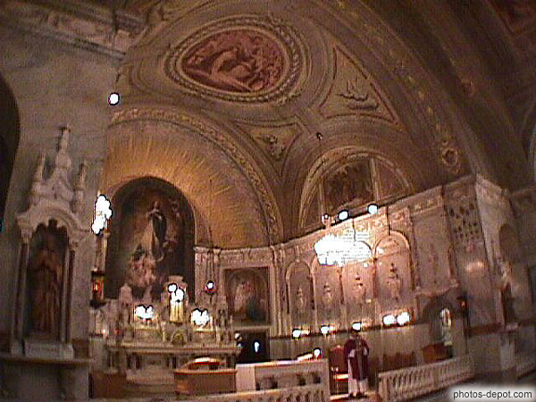 photo de coeur de l'église Notre Dame de Bonsecours