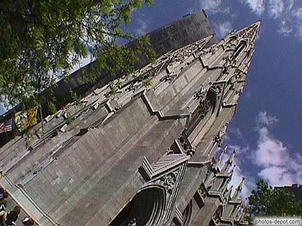 photo de tour de st Patrick's Cathedral