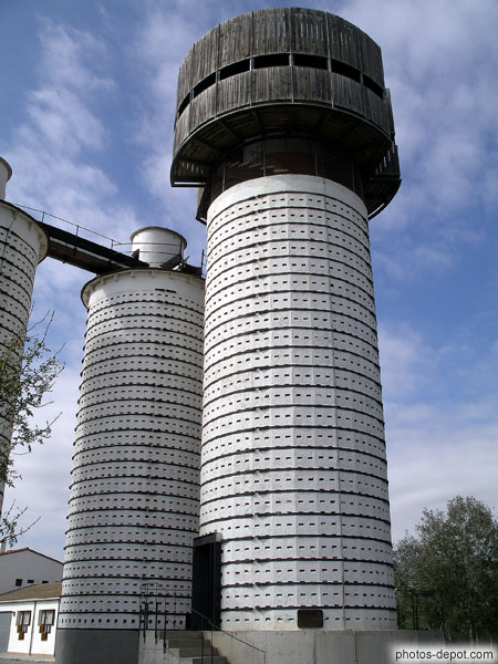 photo de silos à grain