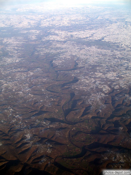 Cours sinueux creusé par la rivière France, Photo 2007