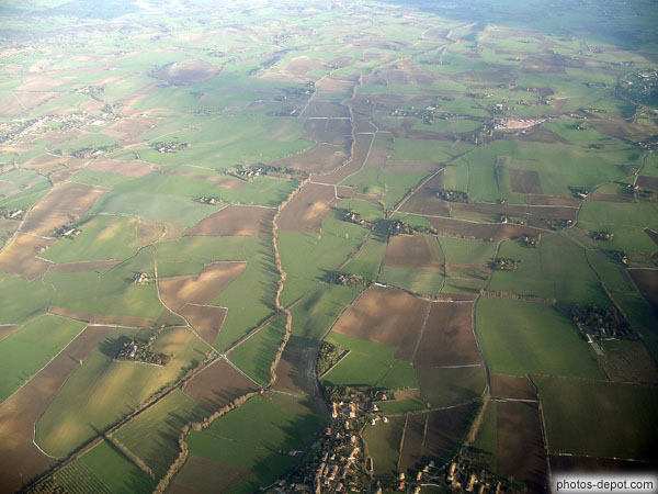 photo de champs cultivés vus d'avion
