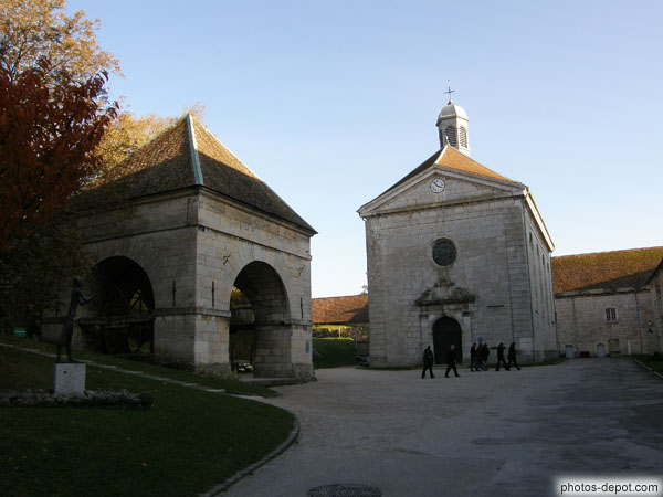 photo de église dans le fort