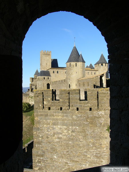 photo de Vue sur le chateau Comtal depuis tour ouest