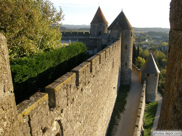 photo de Remparts et tours sud-ouest