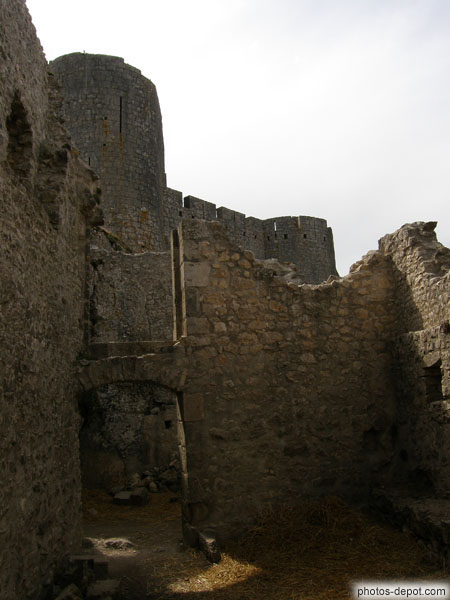photo de batiments en ruine