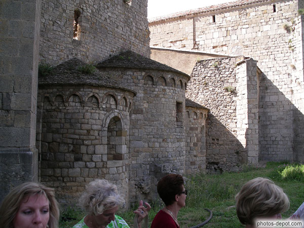 photo d'anciennes absidioles romanes, Abbaye Ste Marie d'Orbieu