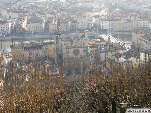 photo de Cathédrale romane St Jean, au pied de Fourvière
