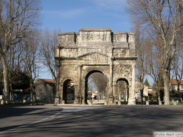 photo d'Arc de Triomphe an 26, superbement conservé