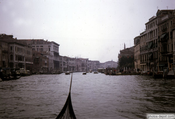 photo de à gondole sur le canal