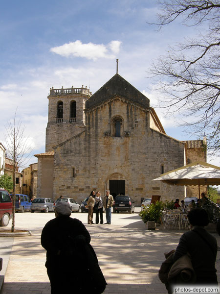 photo de Monastère Sant Pere en pierre calcaire des carrières de Serinya