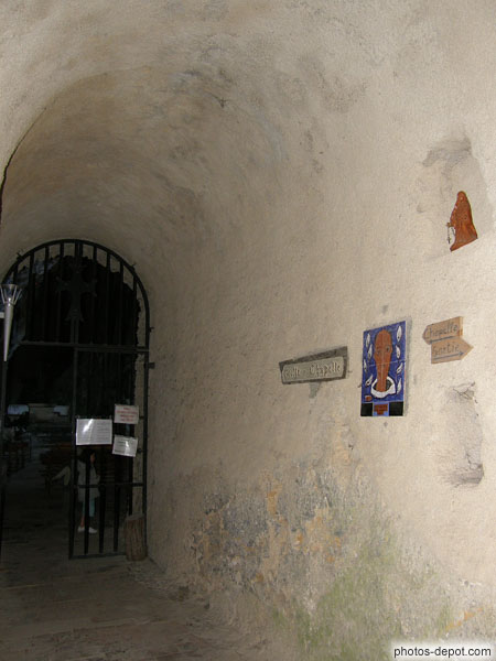 photo d'entrée de la chapelle -grotte