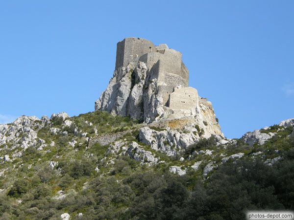 photo de tours du château de Quéribus