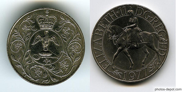 photo de médaille Queen Elisabeth II