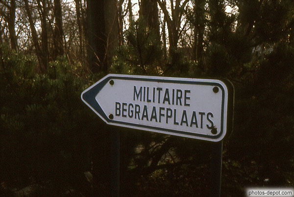 photo de Militaire Begraafplaats, plaque cimetière