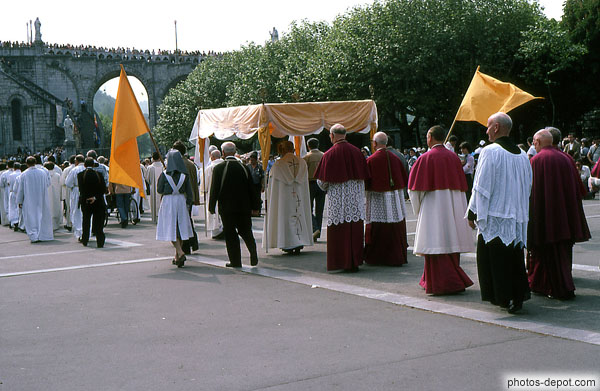 photo de Le Pape  à Lourdes