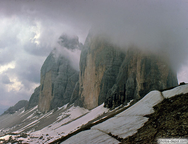 photo de brume sur la Cime du Lavaredo