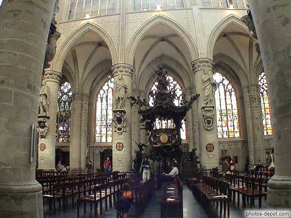 photo d'intérieur Cathédrale St Michel et St Gudule