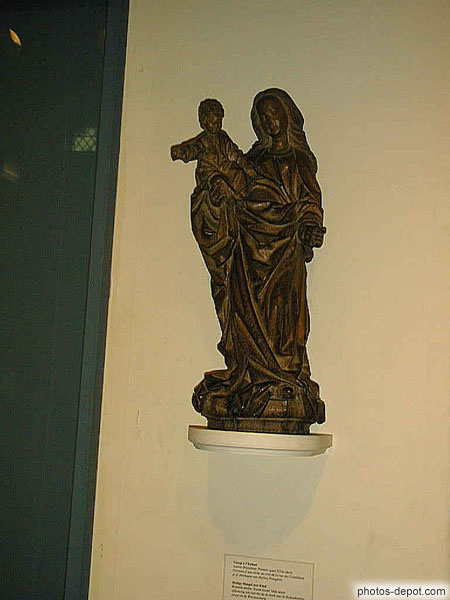 photo de Vierge à l'Enfant en bois