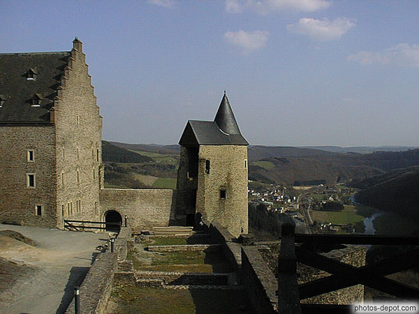 photo de Vallée de la Sûre vue du château