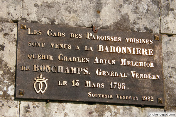 photo de Les Gars des paroisses voisines sont venus à la Baronnière quérir Charles Artus Melchior de Bonchamps, général Vendéen le 13 mars 1793