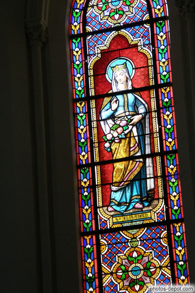 photo de Vitrail représentant Sainte Elisabeth