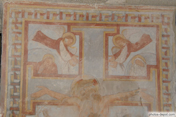 photo de fresque de la crucifixion