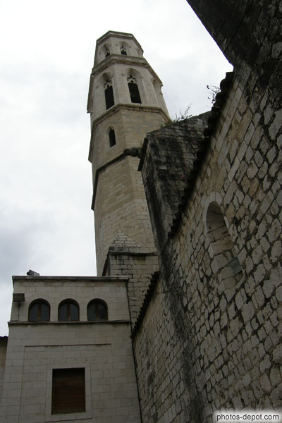photo de église de Figueres