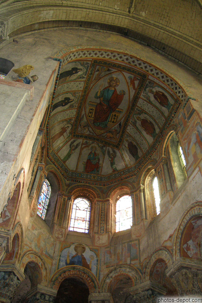 photo de Fresque sur voute du Christ Pantocrator entouré des évangélistes