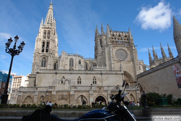 photo de Cathedrale, Plaza del rey san Fernando
