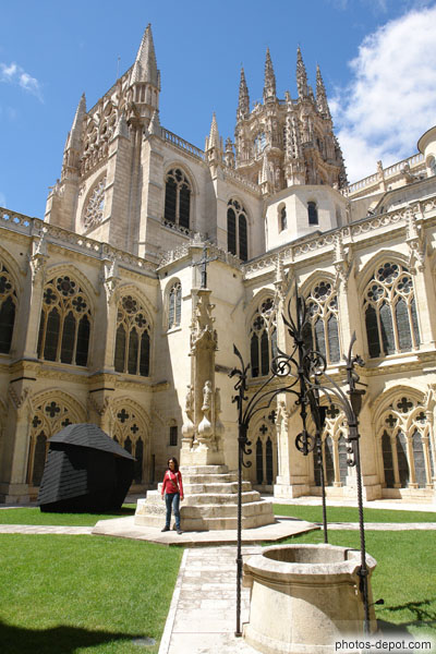photo de Cathédrale vue du cloître