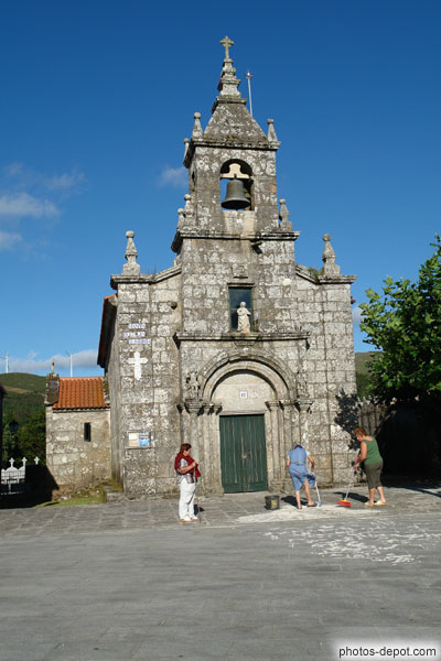 photo de Galego Igrexa de Santa Baia de Dumbría