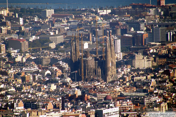 photo de Sagrada Familia vue du mont