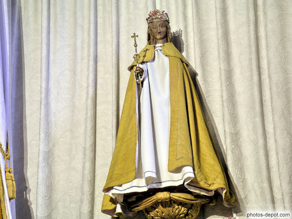 photo de statuette de la Vierge découverte par une bergère au XIIe