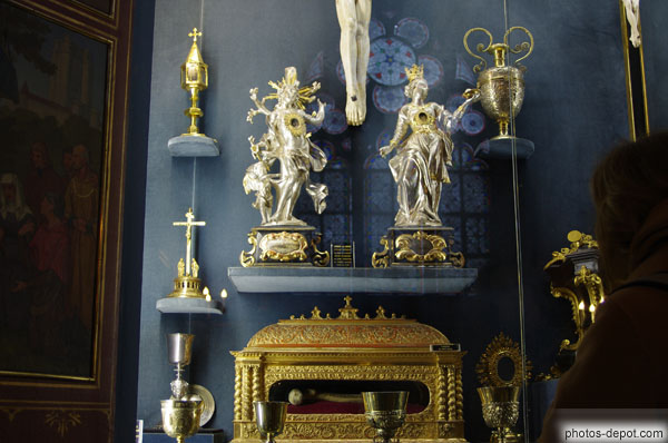 photo de Statuettes reliquaires d'argent de st Sébastien et ste Agathe