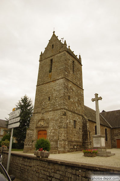 photo de tour de l'église de bel appareil