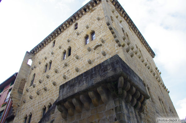 photo de Torre Luzea