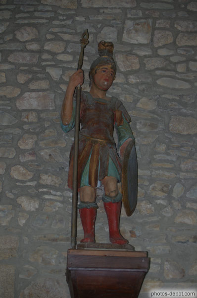 photo de St Georges avec lance et bouclier
