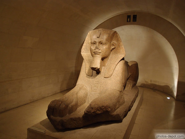 photo de Grand sphinx de Tanis en granite