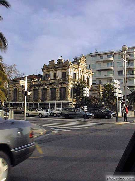 Batiment ouvragé France, Provence, Nice, Photo 2000