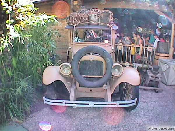 photo de vieille voiture
