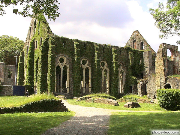 Ruines du réfectoire des moines Belgique, Abbaye de Villers, Photo 2004