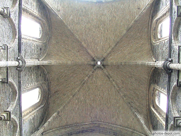 Voute à 6 arcs encore bien conservée Belgique, Abbaye de Villers, Photo XIIe