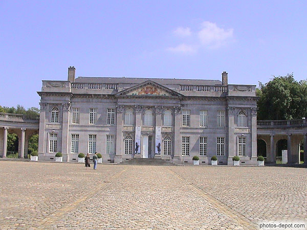 photo de facade du chateau