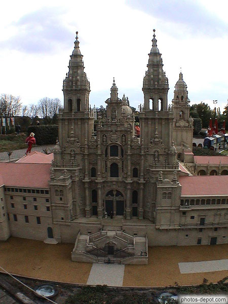 photo d'Espagne, St Jacques de Compostelle, facade Cathédrale de style gothique et plateresque