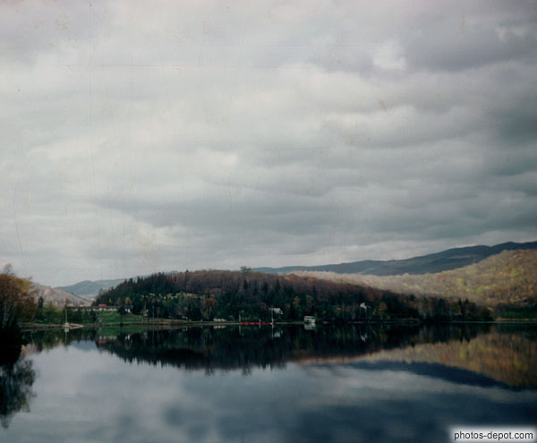 photo de reflets sur le lac