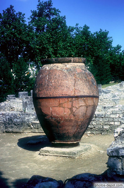 photo de grand vase, Vaison la Romaine